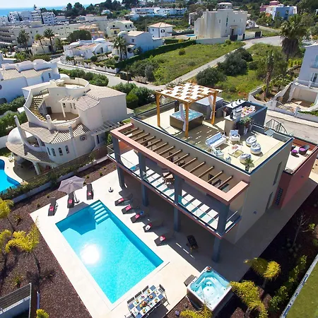 Copacabana By Algarve Vacation Villa Armação de Pêra