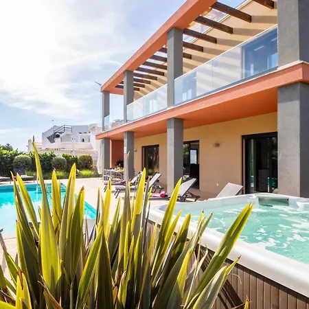 Villa Copacabana By Algarve Vacation Armação de Pêra